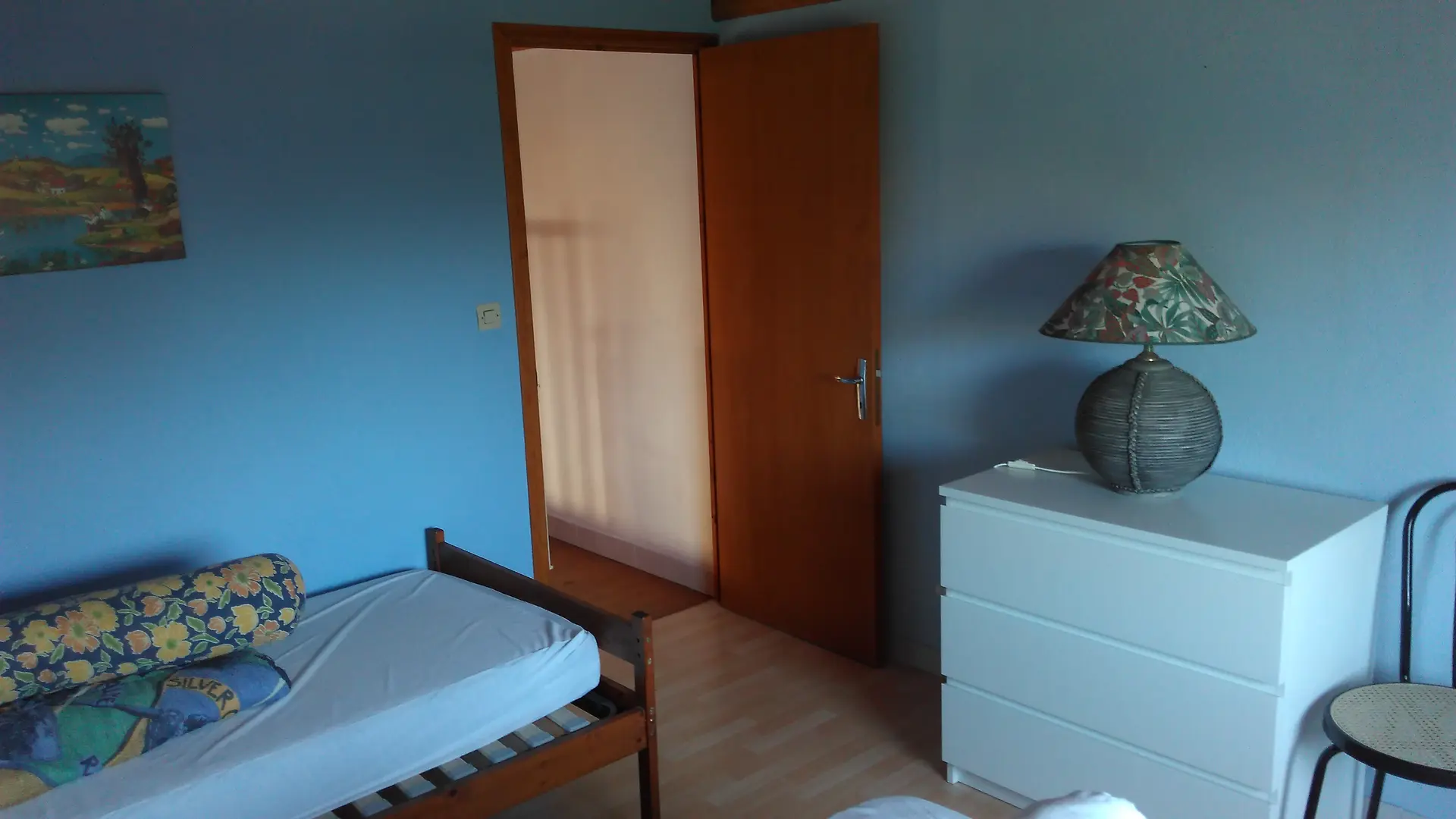 8-6 MONTA 12 -étage- chambre du haut 6