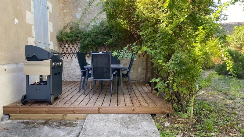 BIENVENUE CHEZ LOU