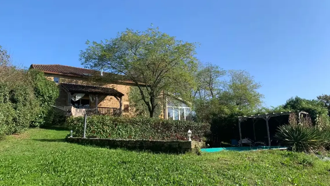 041b2943-bc5e-4643-827c-4ce7c9f56225