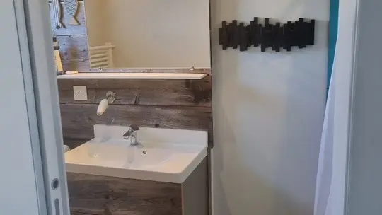 20241110_155715 (Copier)