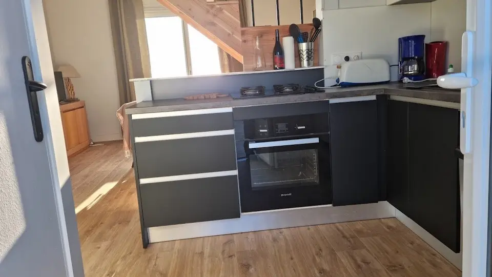 20220509_201142 (Copier)