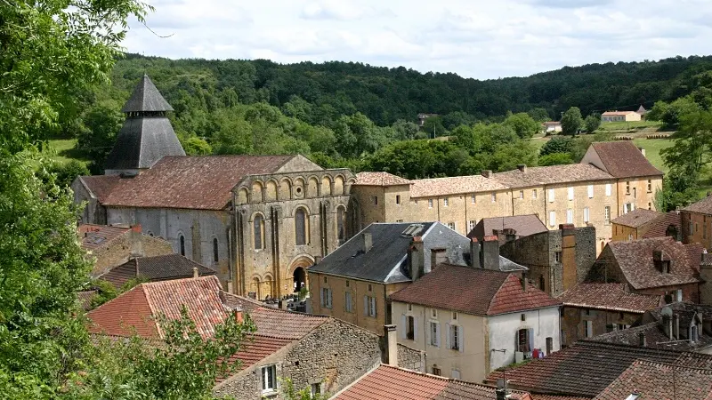 villagecadouin