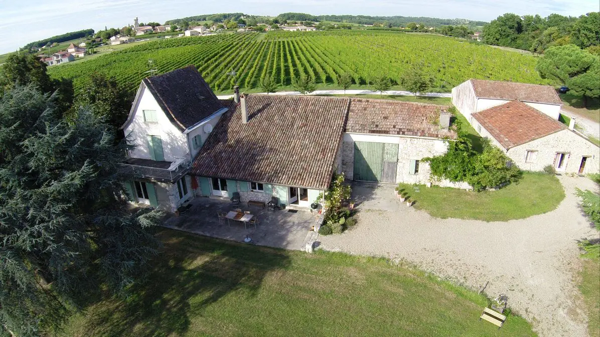 Chateau Les hauts de Caillevel vue Drone