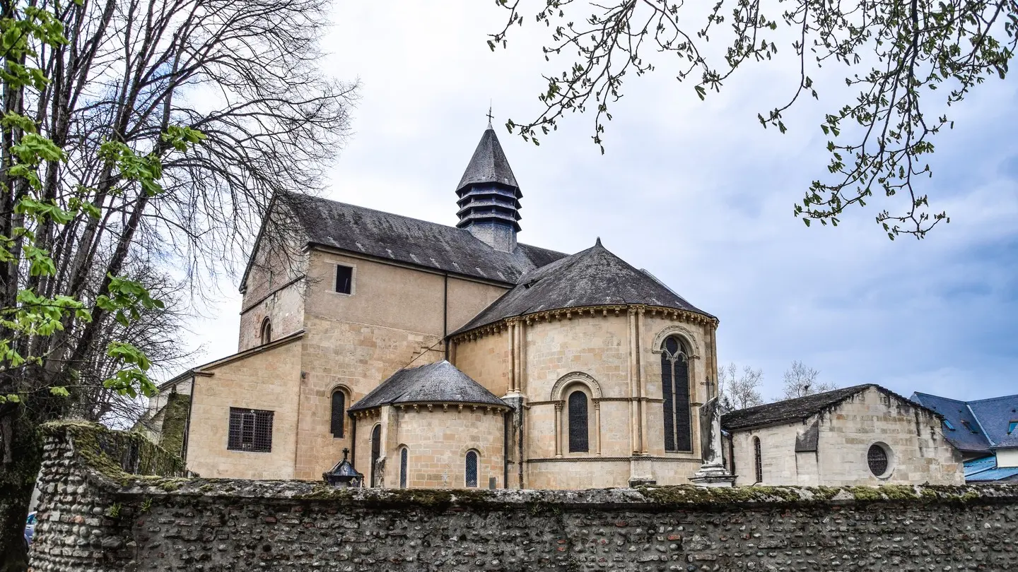 Lescar, cité nature - Cathédrale