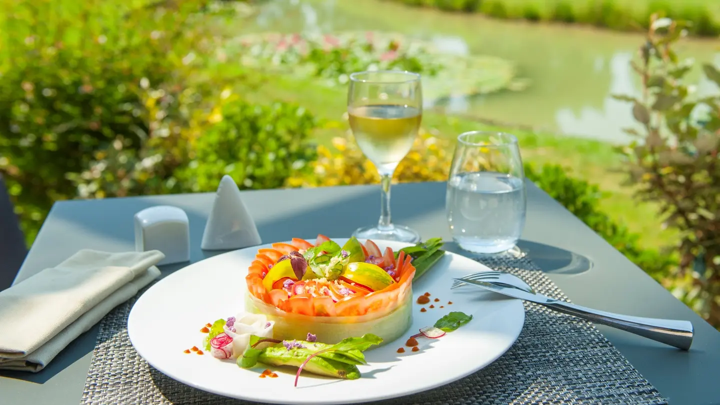 Déjeuner en terrasse Le Jeu de Paume