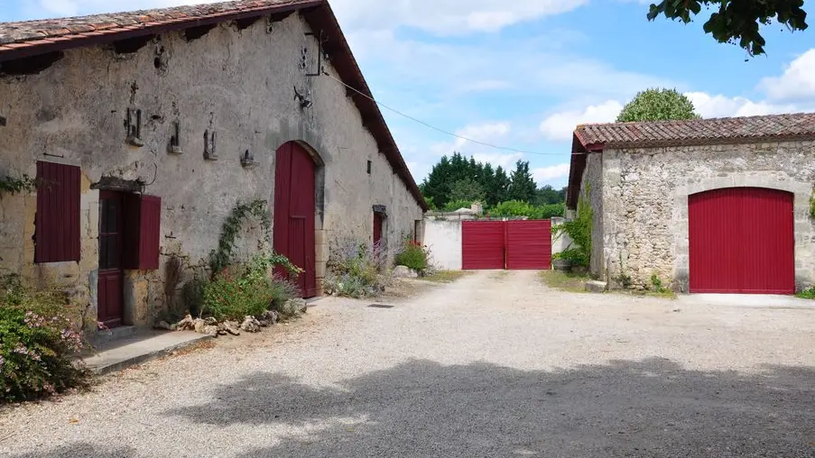 Domaine de Perreau Batiments