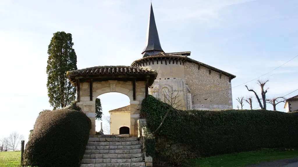 Eglise de Saint-Aubin porte