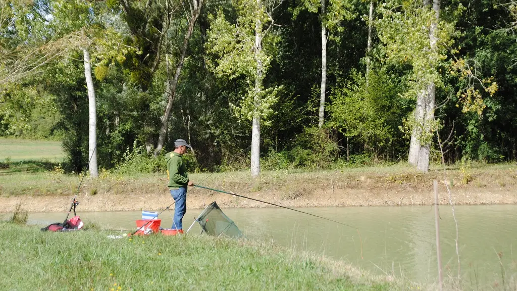 Etang de Lourquen - Pêche (2)