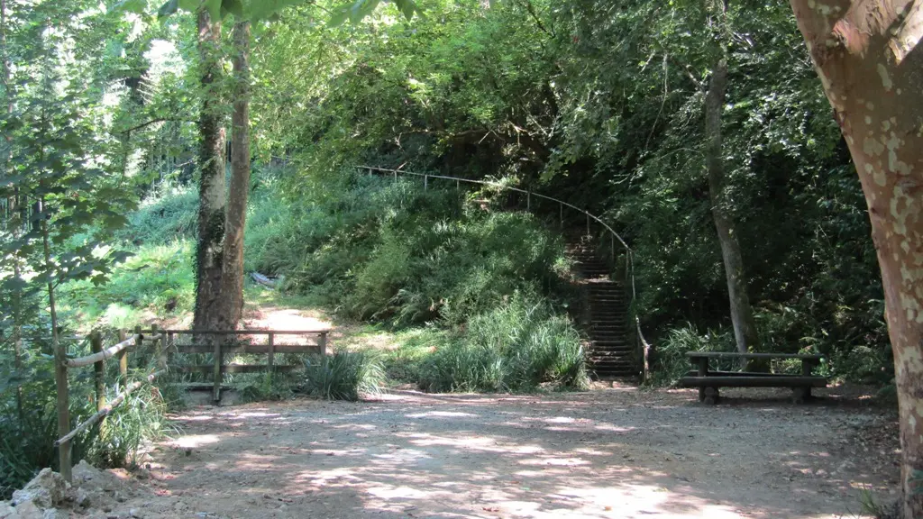 Fontaine cent marches - pique-nique OT