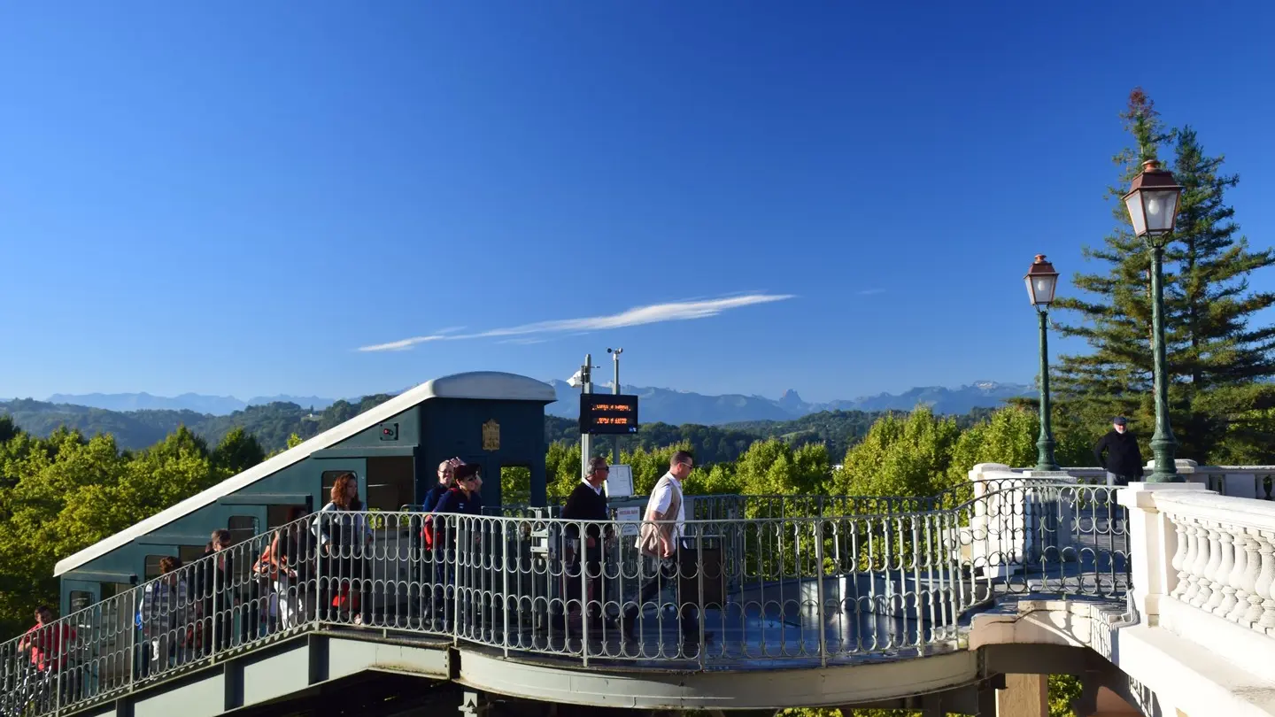 Funiculaire - Pau - Vue depuis le boulevard