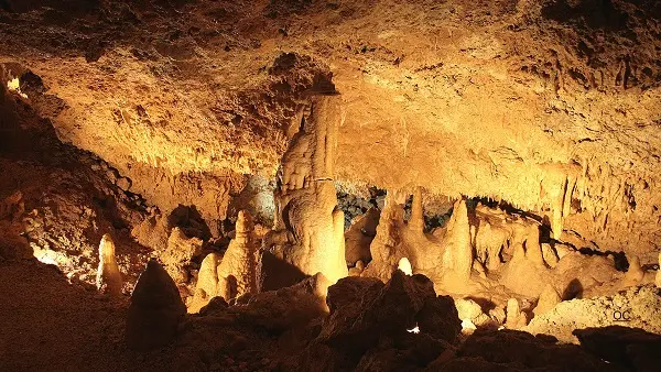 Grottes de Lastournelles