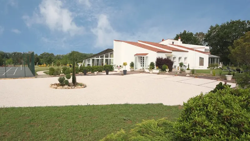 HLOAQU047FS003GW_grande