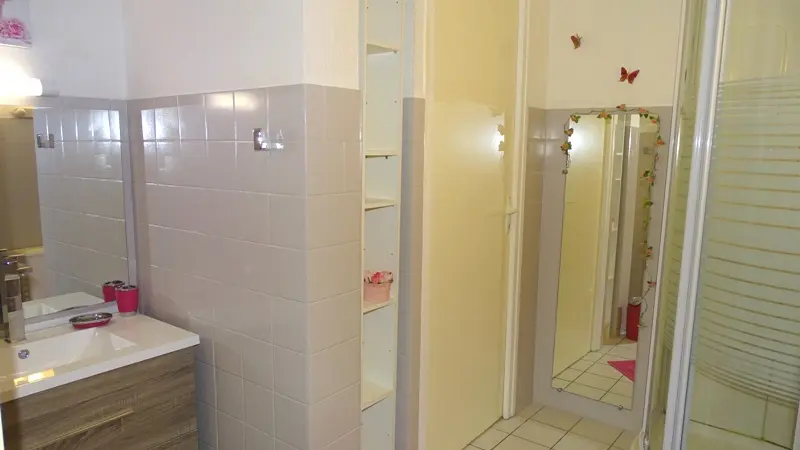 HLOAQU047FS003GW_grande20