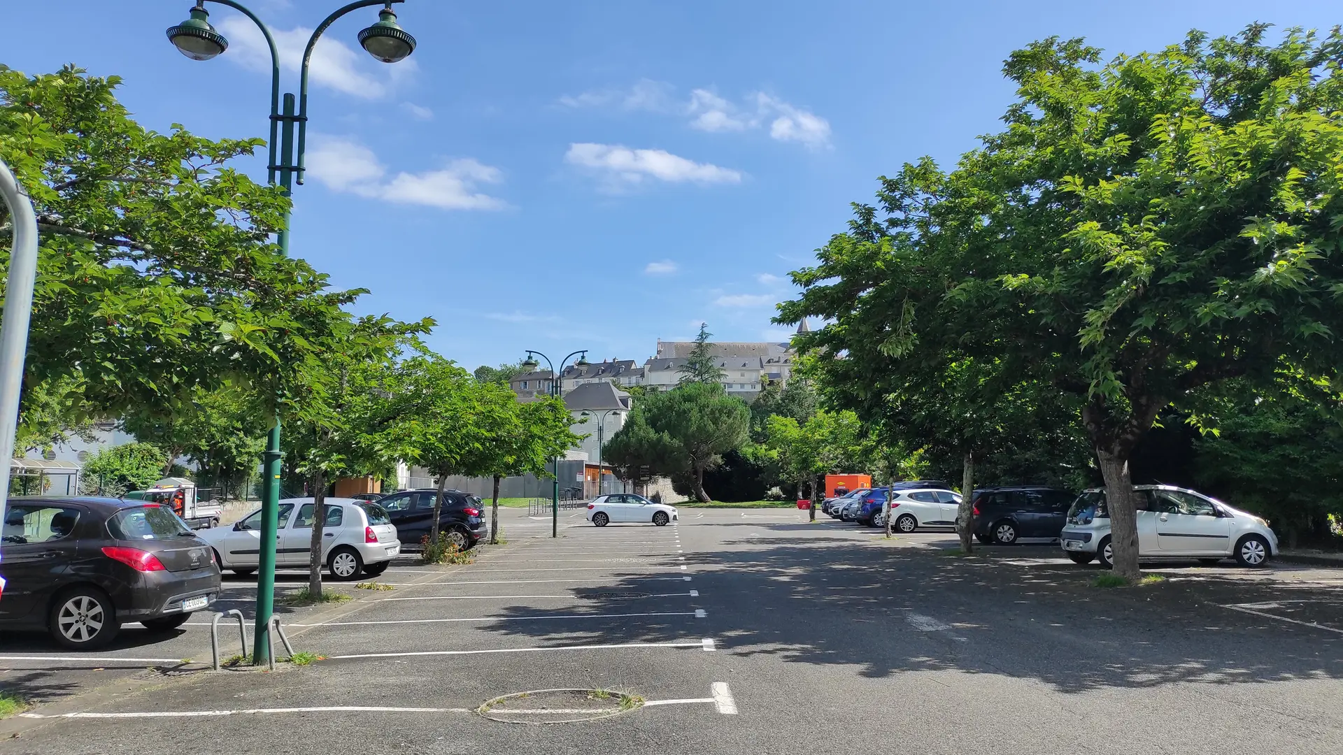 Parking des remparts Lescar