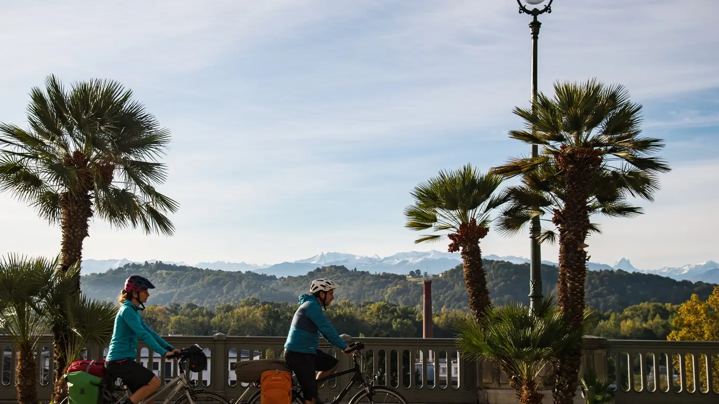Pau-Bld-des-Pyrenees-P-Gaillard-C-Munsch-ADT64