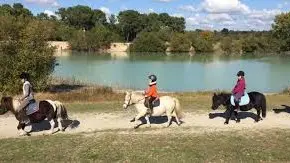 Poney-Club-01