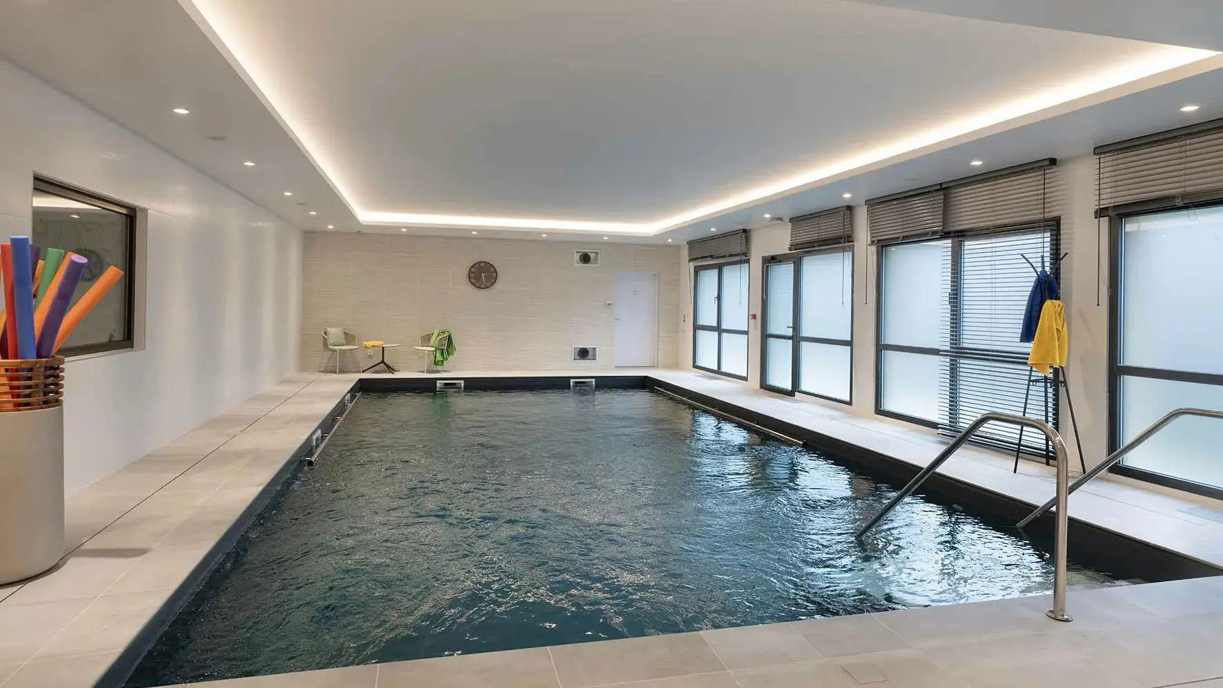 Résidence-DOMITYS-Brive-piscine