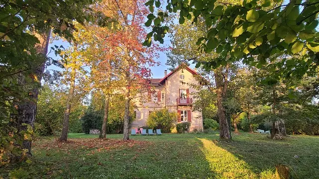 Le Manoir Du Moulin De Madame - Manoir Automne