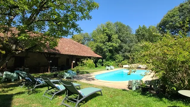 Le Manoir Du Moulin De Madame - Espace piscine