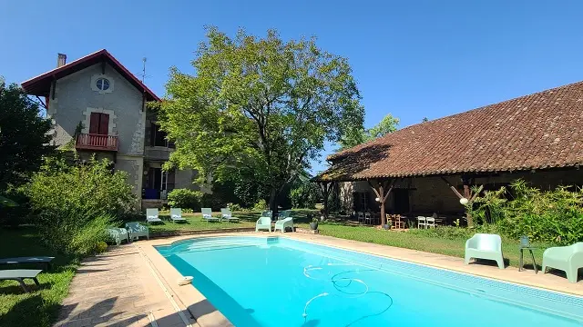 Le Manoir Du Moulin De Madame - Espace piscine