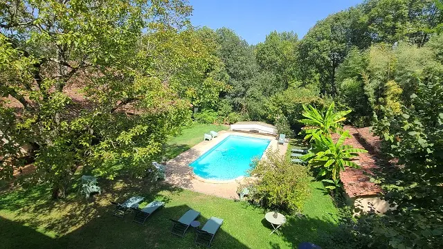 Le Manoir Du Moulin De Madame - Vue Piscine