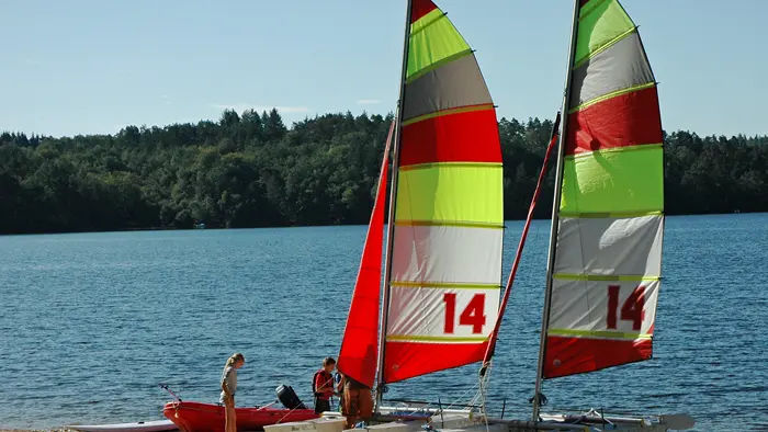 Voile et planche à voile Station Sports Nature Ventadour - Lac de la Valette_3