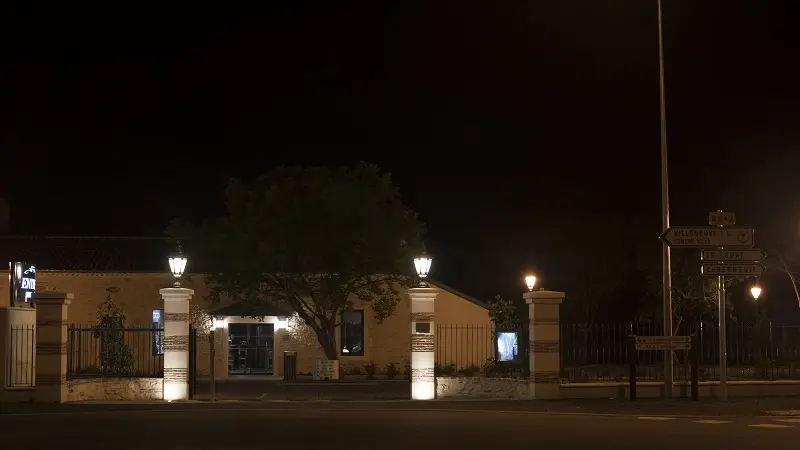 Villeneuve-sur-Lot - Le Moulin de Madame - portail nuit