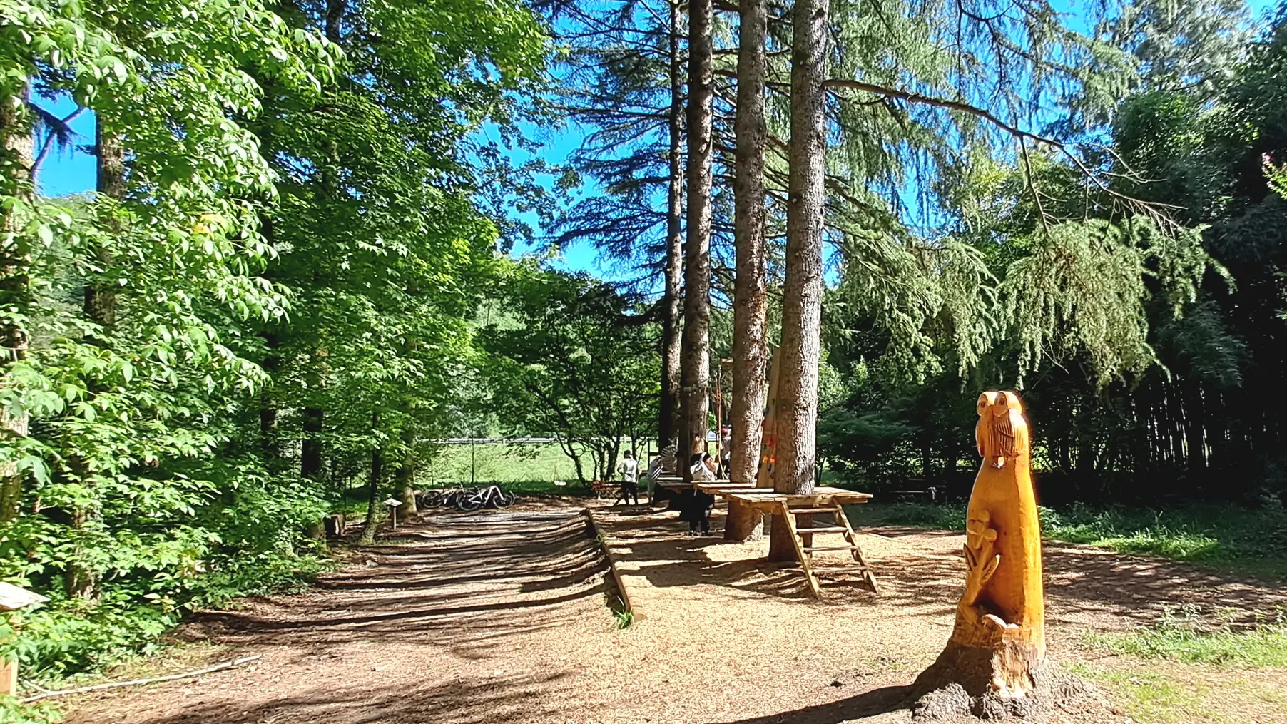 aire-de-jeux-enfants-lons-08