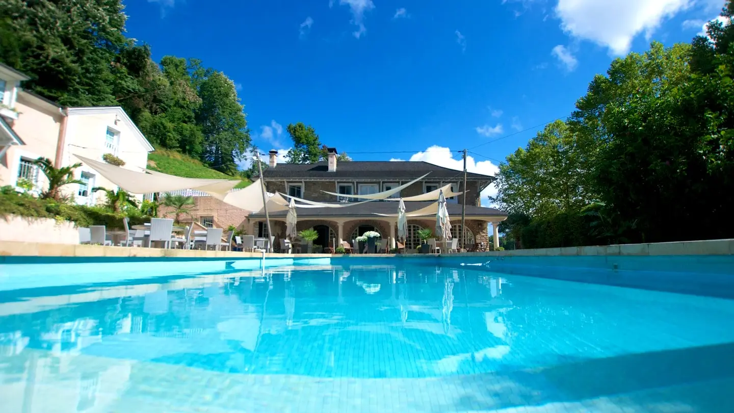 Restaurant Castel du Pont d'Oly - Jurançon - extérieur