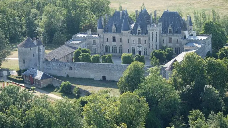 chateau-michel-de-montaigne (3)