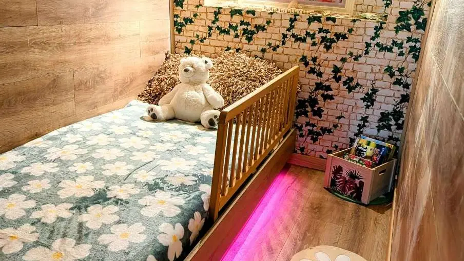 chambre-enfant-portrait-1-scaled