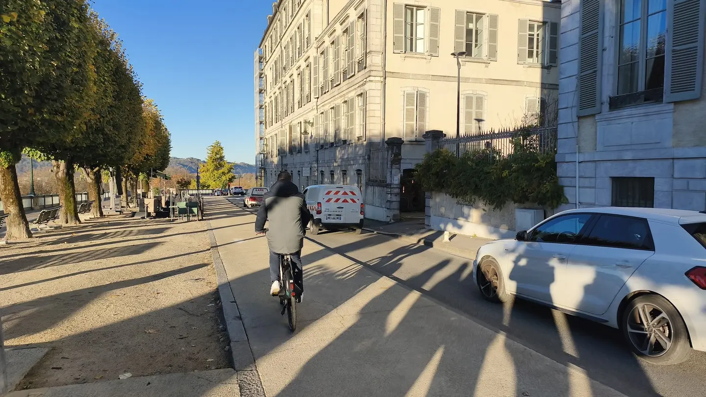 cycliste 2 sur le bvd