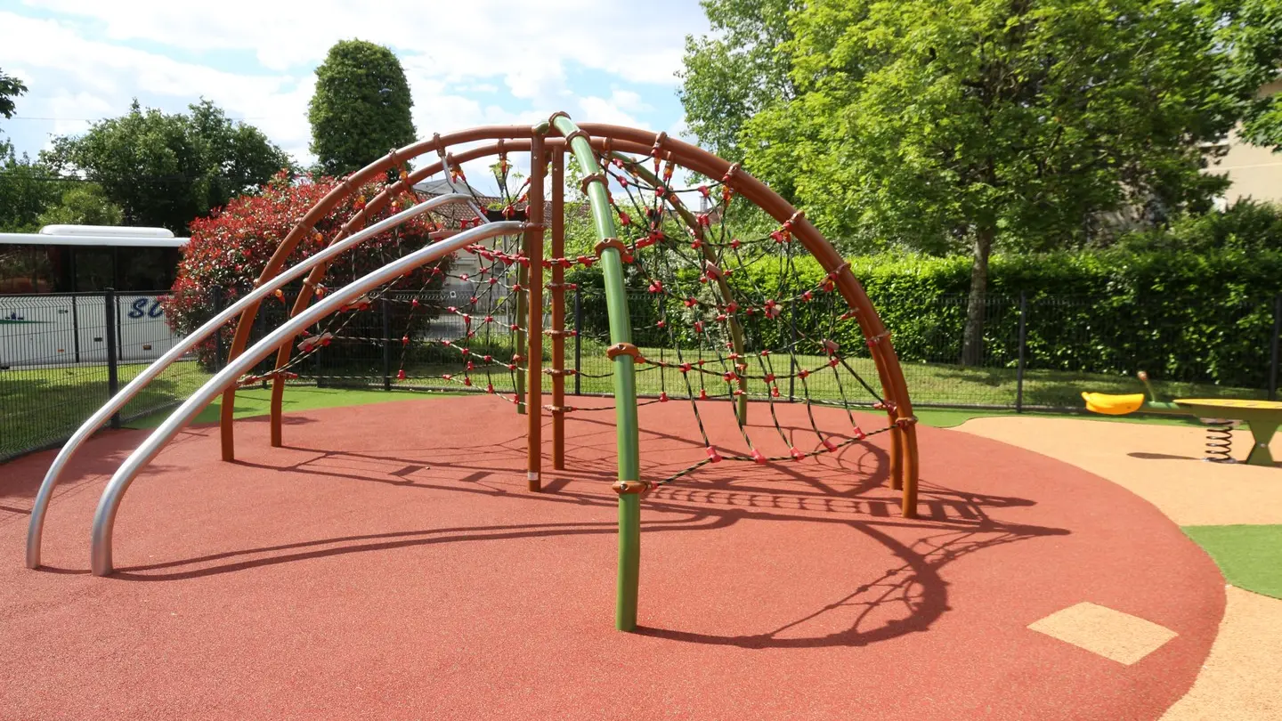 Aire de jeux alfred de musset - Lescar