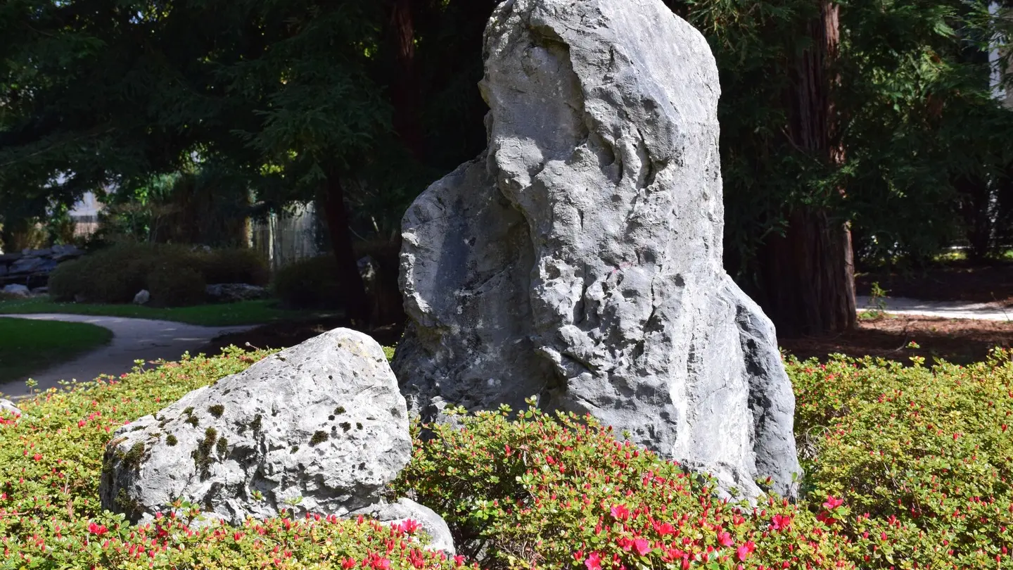 Jardin de Kofu - Pau - Statues