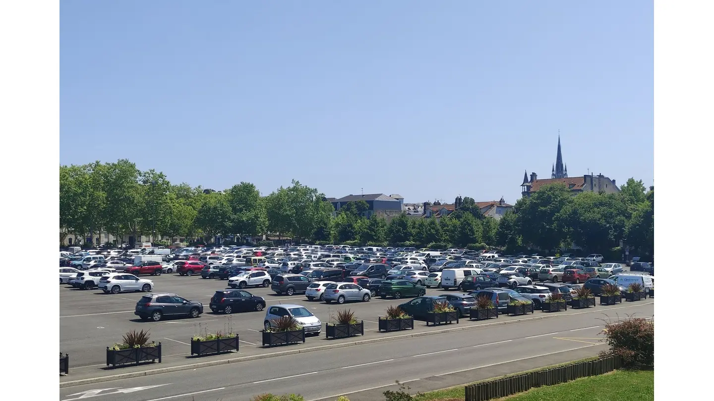 parking Verdun côté ouest