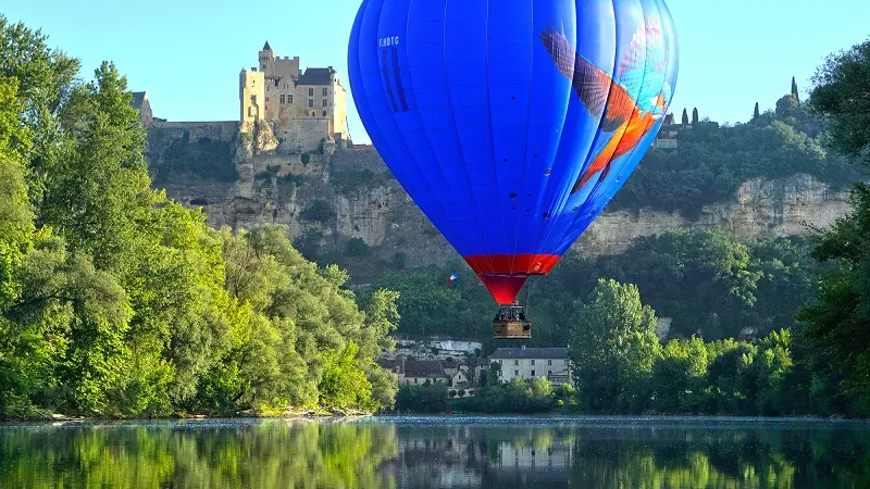 perigord dordogne montgolfieres