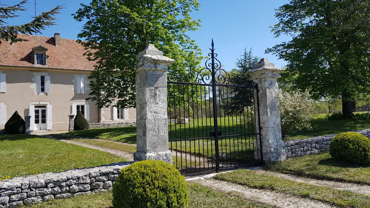 Entrée Domaine de Picaud