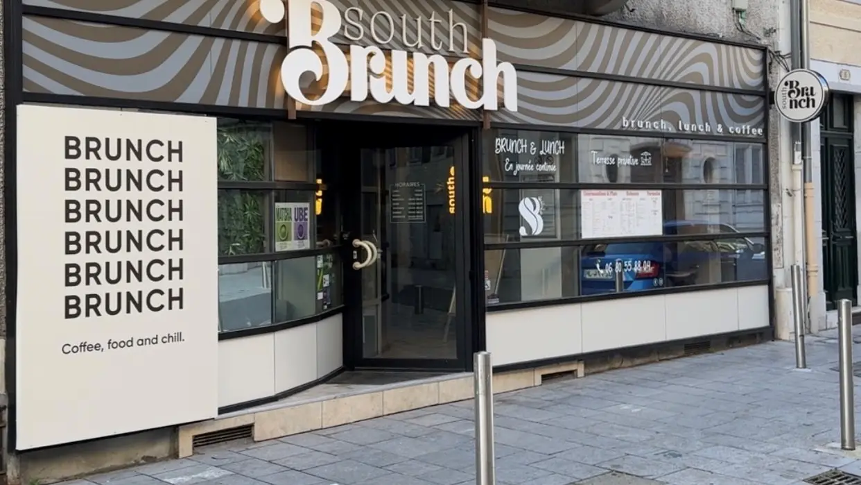 south brunch _ devanture