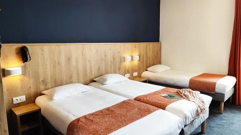 Lourdes hôtel Hélianthe Chambre triple