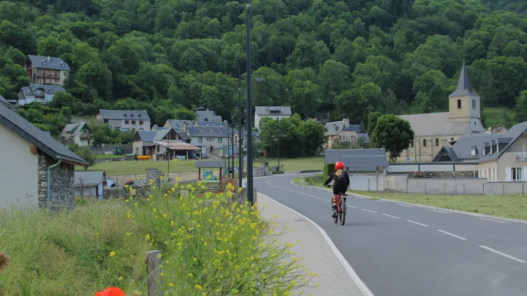© C.Périssé Caneilles-VTT-Tour des village15 WEB