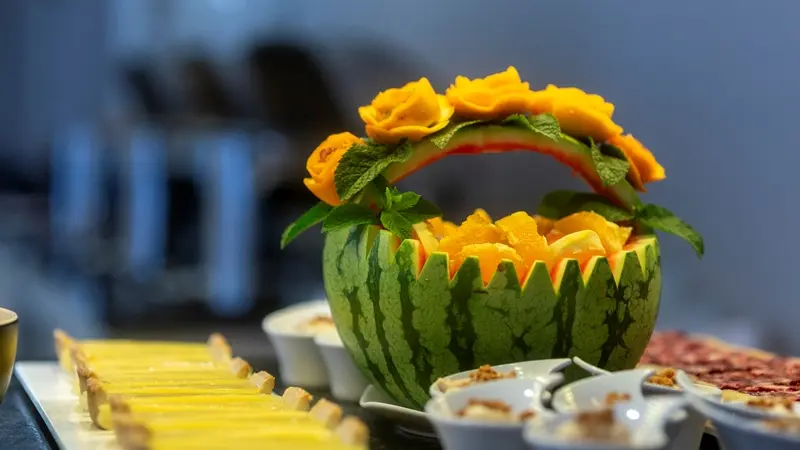 Lourdes Hôtel Croix des Bretons_buffet