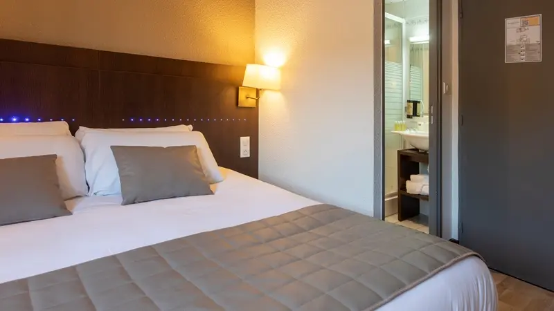 Lourdes Hôtel Croix des Bretons