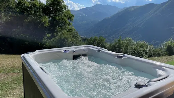 tiny House loc en aure jacuzzi