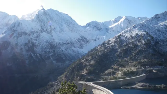 BARRAGE ET LAC CAP DE LONG