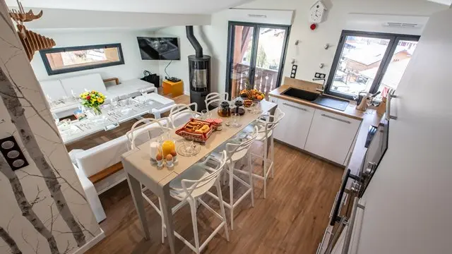 BRUN Chalet Cocoon @Birrien cuisine WEB
