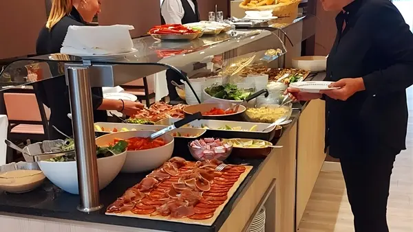 Lourdes Hôtel Croix des Bretons