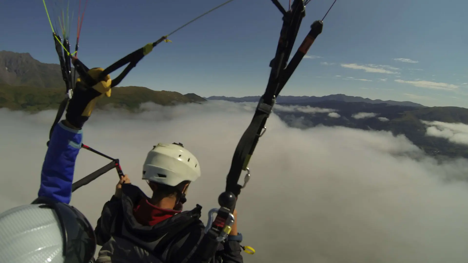 Baptême parapente Saint Lary Soulan Pyrénées  (1) mini