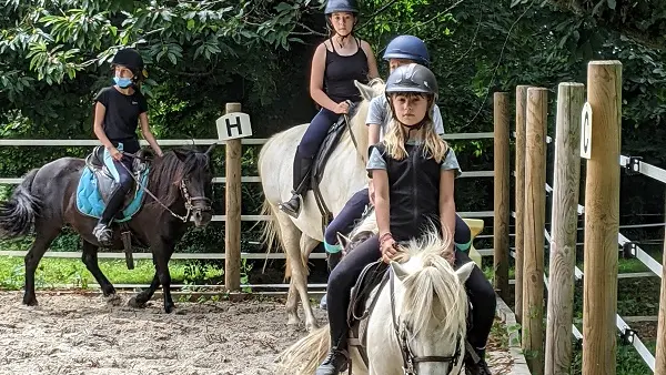 Centre Equestre Ferme Artigues - Manège