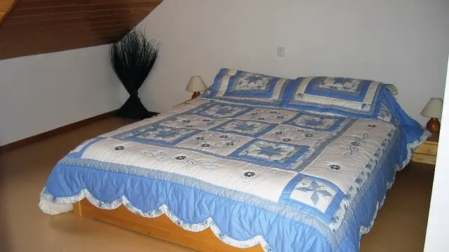 Chambre 2  St LARY 2005 255 - Copie