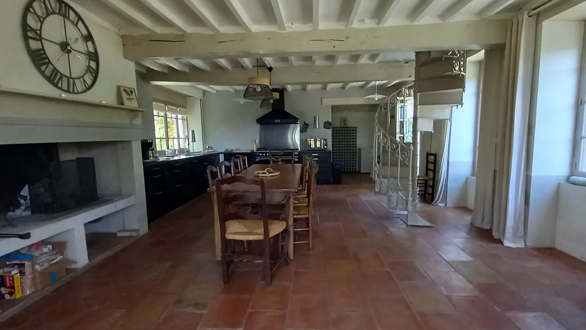 Cuisine_Courties